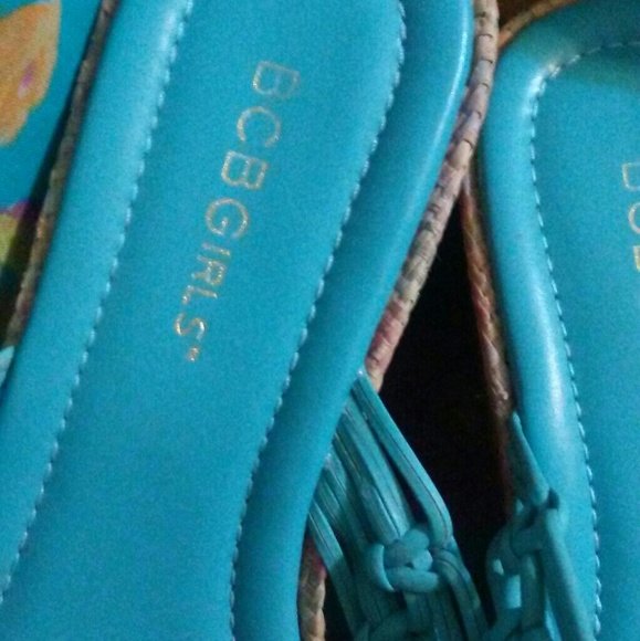 BCBGirls Turquoise Wedge Thongs - Picture 2 of 8